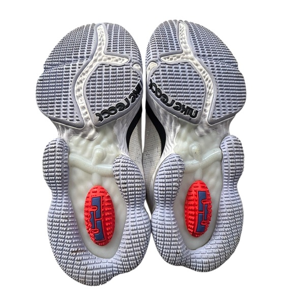 Nike LeBron 19 Low "Black Toe" White Blue Basketball Sneaker Size 12 - Picture 8 of 10